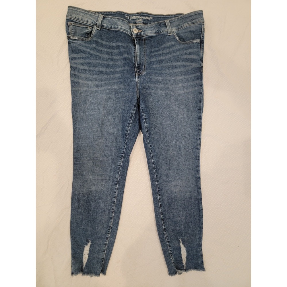 M Jeans by Maurices: Mid‎ Fit, Medium Wash, Raw Style Hems Women's Plus 18W